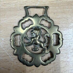 Horse Brass Lion Rampant Bar Pub Barn Decor Cast Vintage